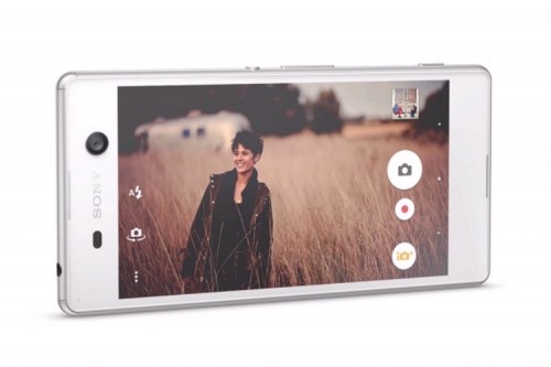 Xperia-M5-Press_8-640x434_1600x1200