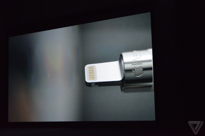 سرفیس 3 کپی برداری از آیپد پرو می باشد