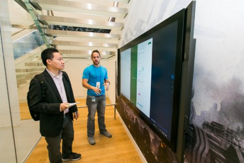 For-businesses-the-Surface-Hub-display-can-make-presentations-exciting-w600
