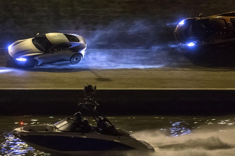 خودروهای مورد استفاده در فیلم سینمایی جیمز باند