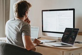 چگونه مهارت‌های کامپیوتری خود را به عنوان یک فرصت شغلی بهبود دهیم؟