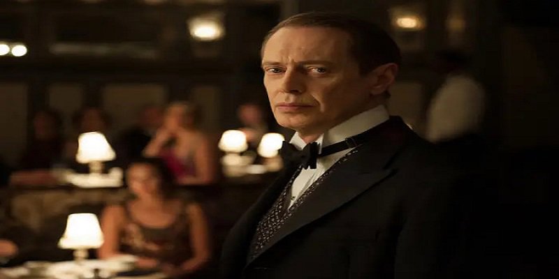 ناکی تامپسون با بازی استیو بوشمی در کلوب شبانه سریال Boardwalk Empire