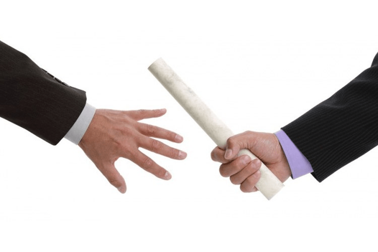 راهنمای جامع برون‌سپاری برای کسب‌وکارهای کوچک: کاهش هزینه و افزایش بهره‌وری