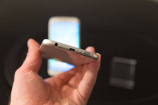 انقلاب طراحی گلکسی S6: داستان تغییر ناگهانی سامسونگ از پلاستیک به شیشه و فلز