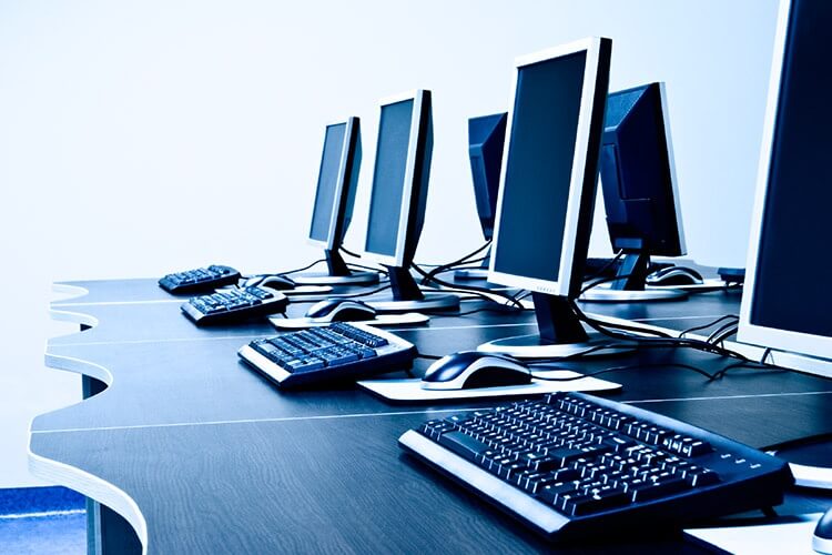 تحلیل جامع پیش‌بینی IDC: کاهش فروش کامپیوترهای شخصی در سال ۲۰۱۵ و چشم‌انداز بازار