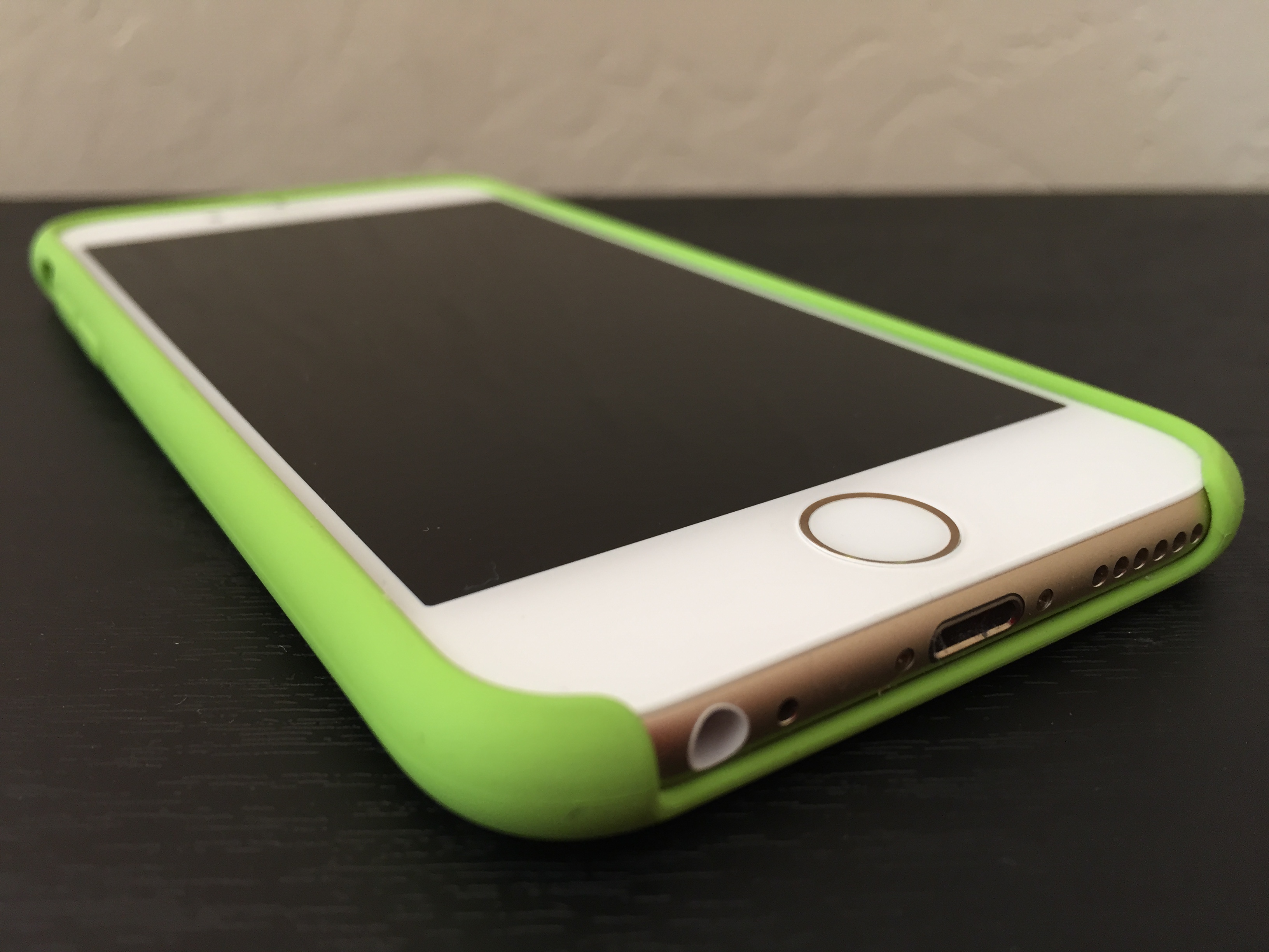 ابداع شیوه ی جدید برای حرکت بر روی صفحه نمایش توسط اپل