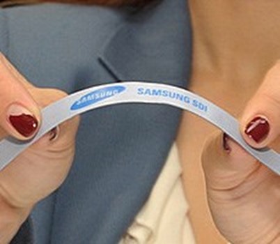 سامسونگ از باتری‌های انعطاف پذیر Stripe و Band پرده برداشت