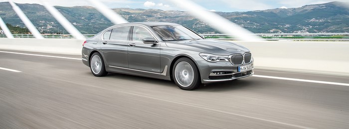 پیشگاموبیل: بی ام و 750d xDrive رونمایی شد