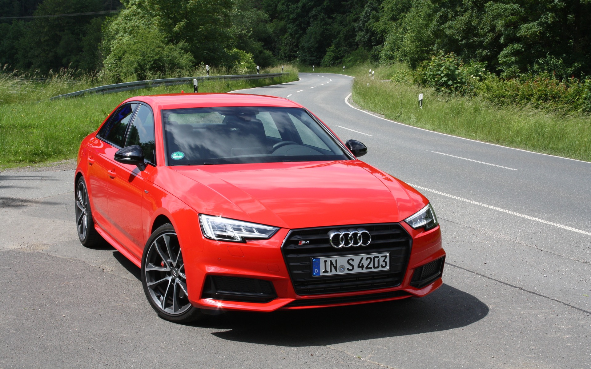 پیشگاموبیل:پیش درآمدی از آئودی S4 مدل 2018