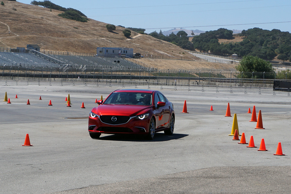 پیشگاموبیل:تجربه رانندگی مزدا با جی-وکتورینگ کنترل