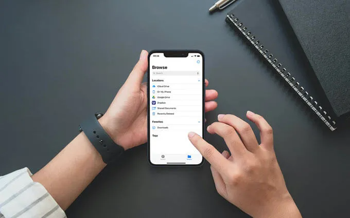 3 روش برای پیدا کردن و دسترسی به فایل های دانلود شده در آیفون