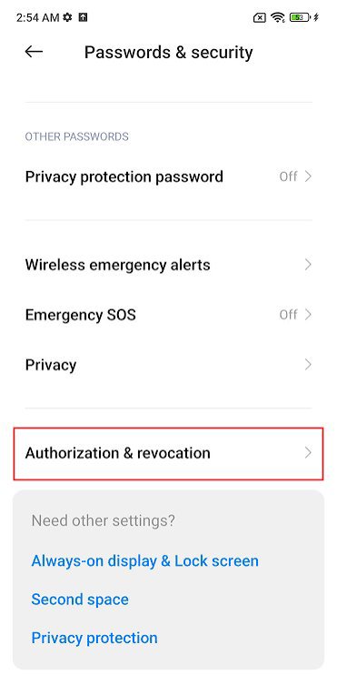 گزینه Authorization & revocation در بخش Passwords & security شیائومی