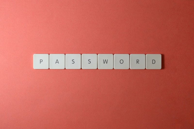 کلیدهای کیبورد با کلمه PASSWORD؛ انتخاب رمز عبور قوی