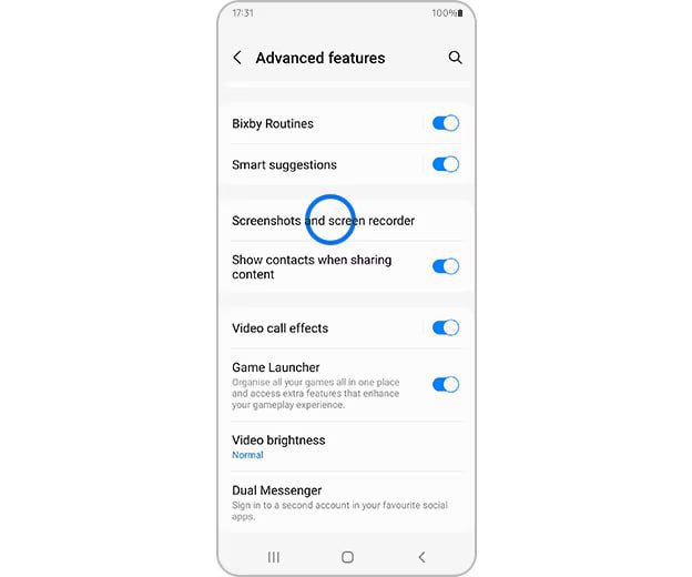 گزینه Screenshots and screen recorder در Advanced features سامسونگ