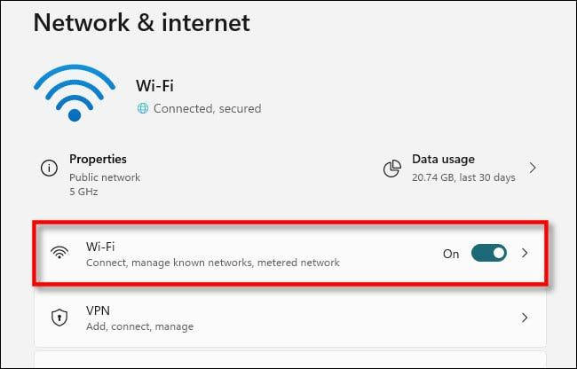 انتخاب Wi-Fi در بخش Network & internet تنظیمات ویندوز ۱۱